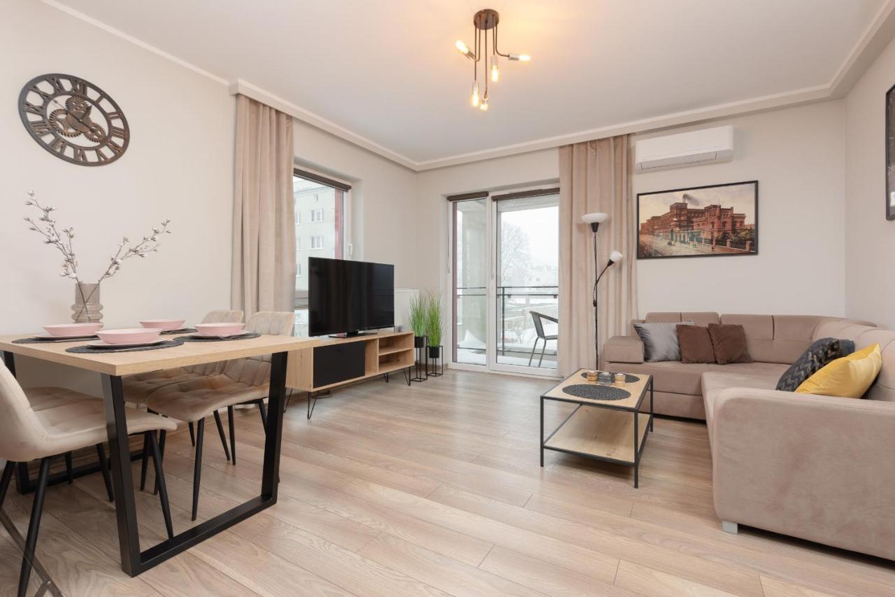 Modern One Bedroom Apartment With Parking In Lodz By Renters Prestige מראה חיצוני תמונה