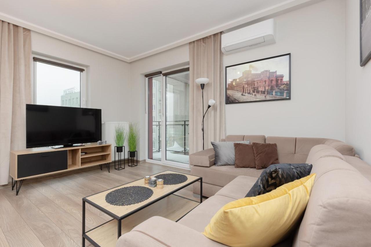 Modern One Bedroom Apartment With Parking In Lodz By Renters Prestige מראה חיצוני תמונה